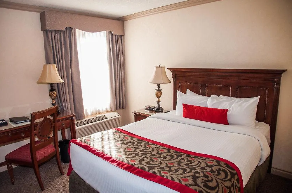 Royal Canadian Lodge Banff Hotel