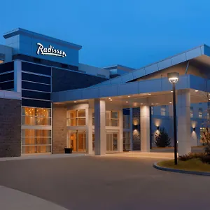 Radisson & Conference Centre Airport 4* YYC