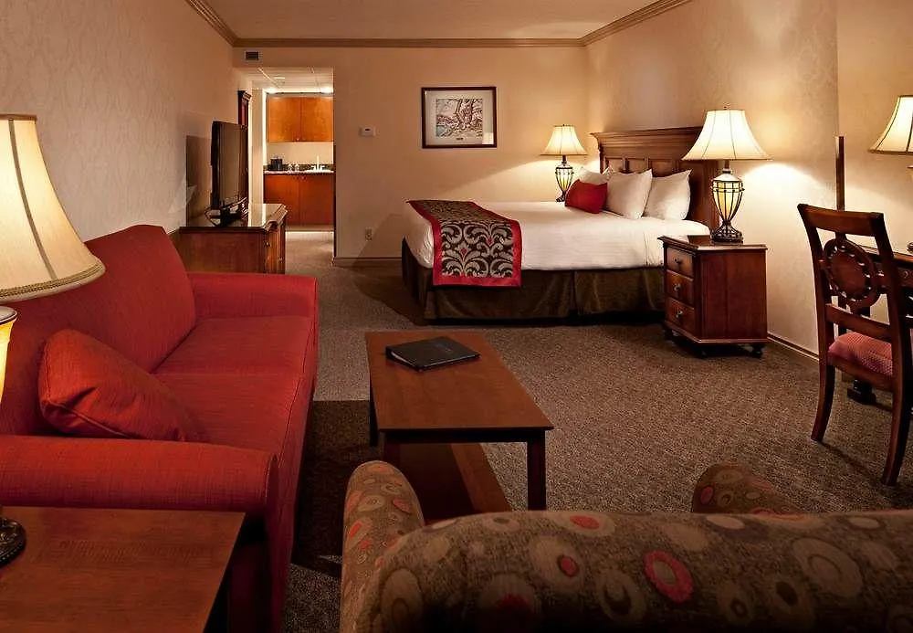 Royal Canadian Lodge Banff Hotel